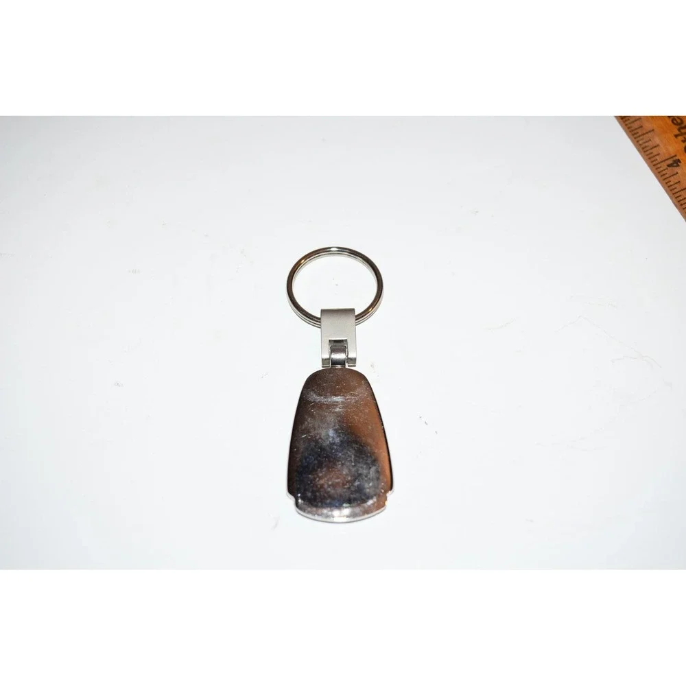 Cadillac Escalade Silvertone Dome  Chrome Metal Teardrop Key‎ Chain